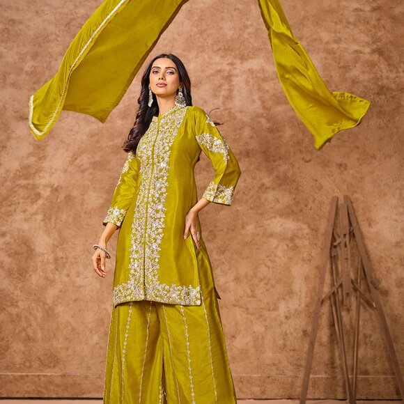 Pakistan Reception Wear Chinnon Silk Festive Embroidered Palazzo Style Suit - Picture 3 of 4